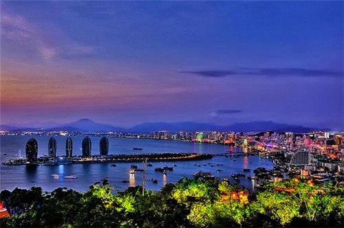 火锅店门口景观设计（火锅店大门设计）